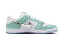 Nike SB x April Skateboards Dunk Low