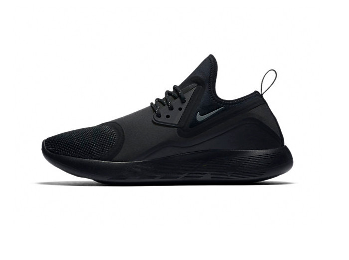 Nike LunarCharge Black1 700x521