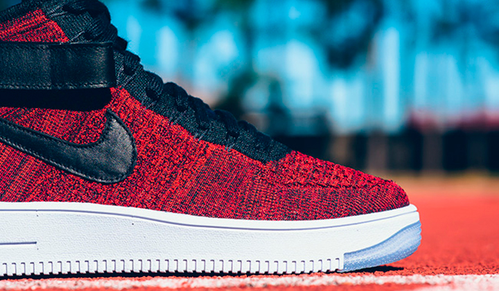 Nike-air-force-1-mid-flyknit-university-red-backseries-4