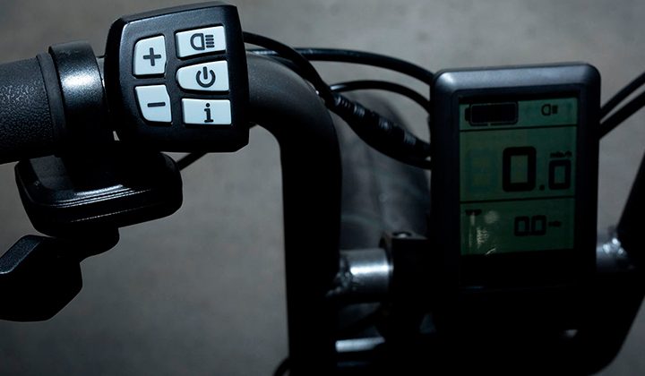 Super-setenta-y-tres-la-bicicleta-electrica-que-se-carga-con-nuestro-smartphone-f