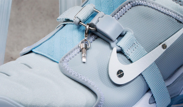 air-vapormax-plus-on-air-paris-work-in-progress-4