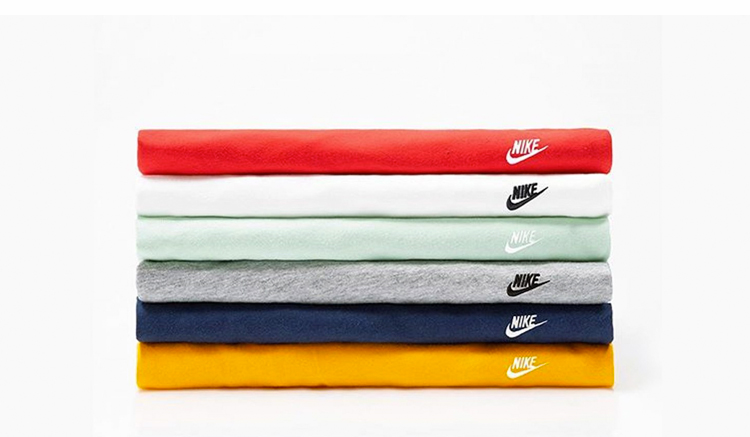 Nike Sportswear Club Collection