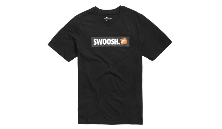 comprar-camiseta-nike-swoosh-negra