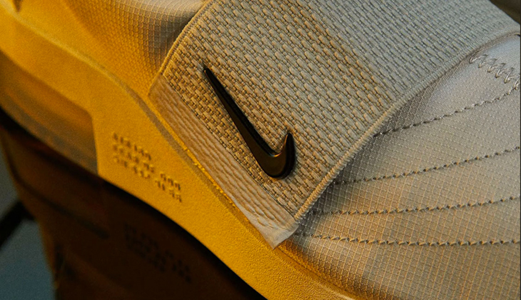 comprar-nike-air-fear-of-god-moc-pure-platinum-AT8086-001