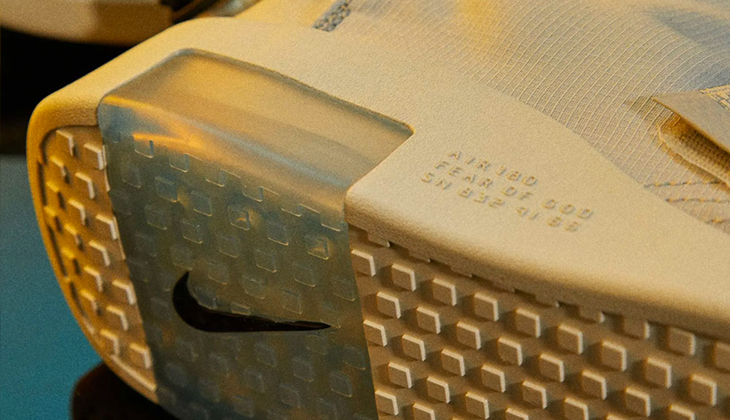 donde-comprar-nike-air-fear-of-god-moc-pure-platinum-AT8086-001