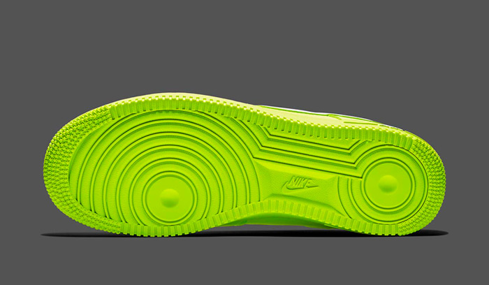 nike-air-force-1-utility-volt-AJ7747-700-sole