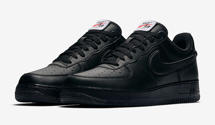 nike-air-force-intercahngeable-swooshes-black-black