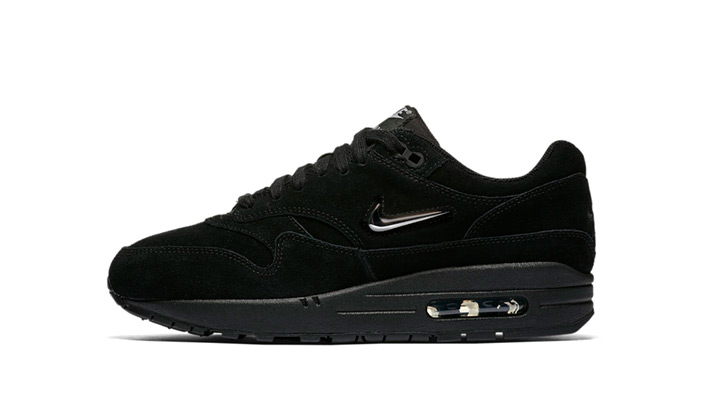 nike-air-max-jewell-triple-black