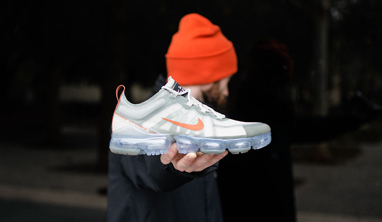 nike-air-vapormax-2019-AR6631-300