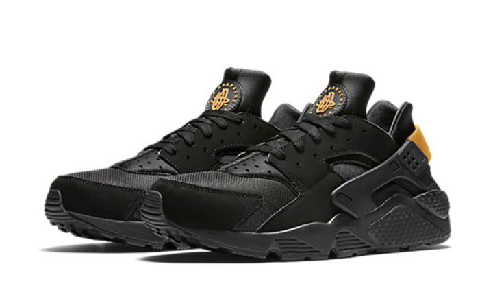 Nike Black Gold pack