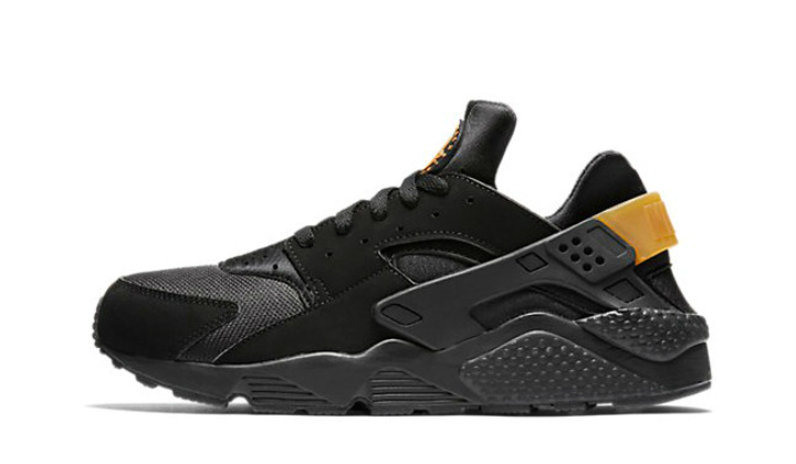 Nike Black Gold pack