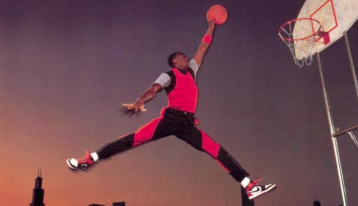 contrato de Jordan y Nike