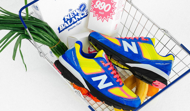 size-x-new-balance-990v5-sneakers