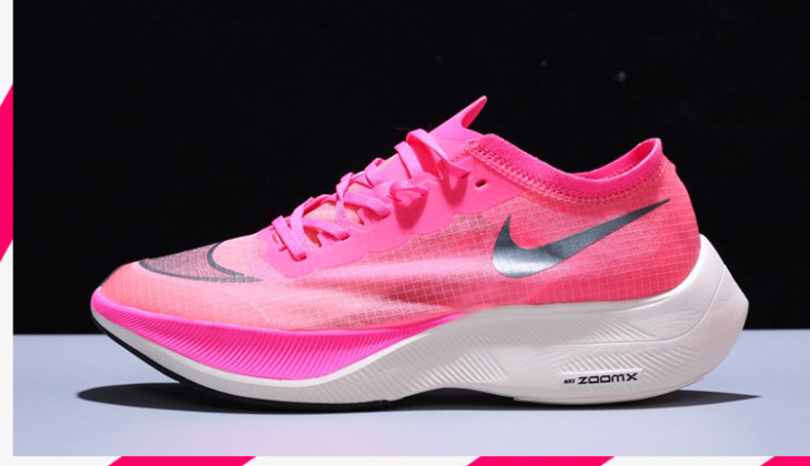 Acorazado prima Surtido El rosa viste la nuevas zapatillas Nike Running! - Backseries